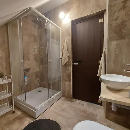 Molo Apartman 公寓 鲍洛通费尼韦什